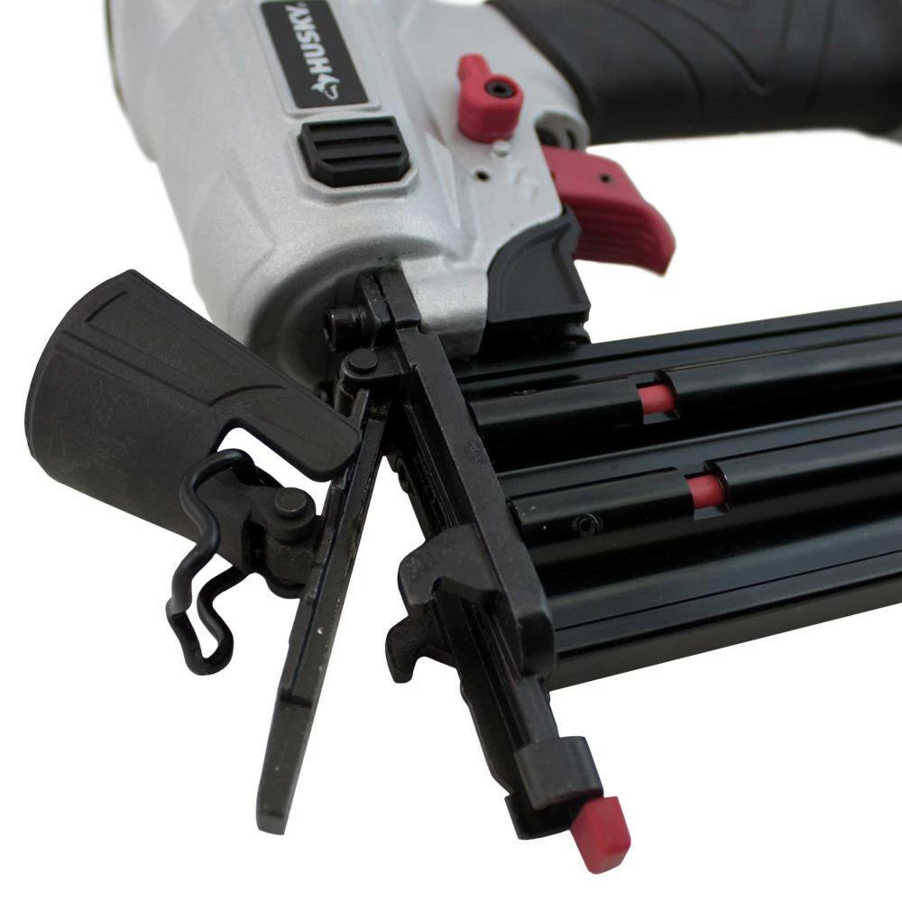 Husky Pneumatic 3-in-1 Flooring Nailer and Brad Nailer Combo Kit (2-Piece) 7 Husky Pneumatic 3-in-1 Flooring Nailer and Brad Nailer Combo Kit (2-Piece) - Image 5