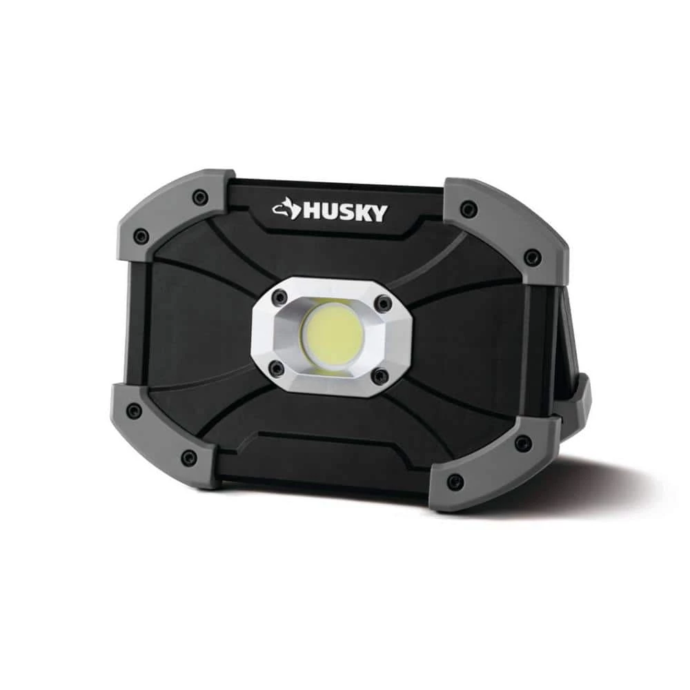 Husky 700 Lumens LED Utility Light 13 Husky 700 Lumens LED Utility Light - Image 13