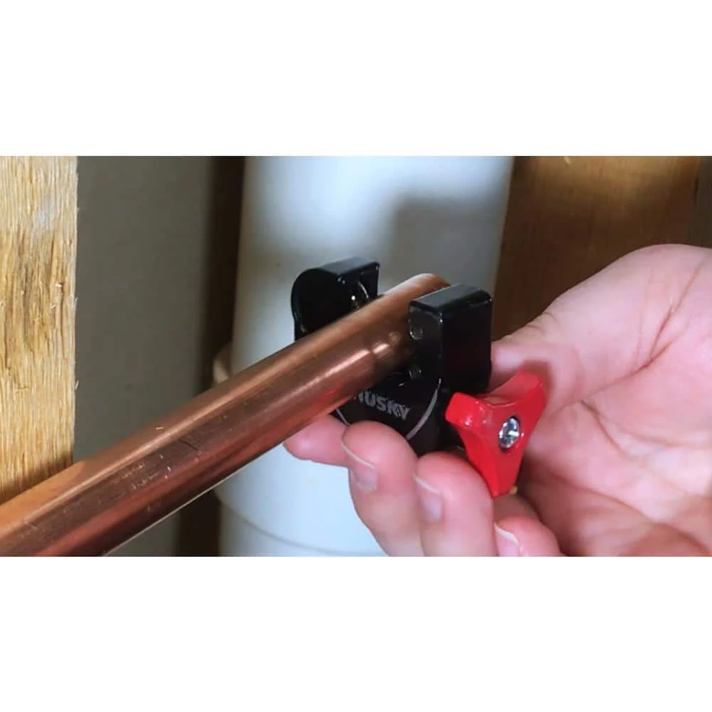 Husky 5/8 in. Junior Tube Cutter 4 Husky 5/8 in. Junior Tube Cutter - Image 2